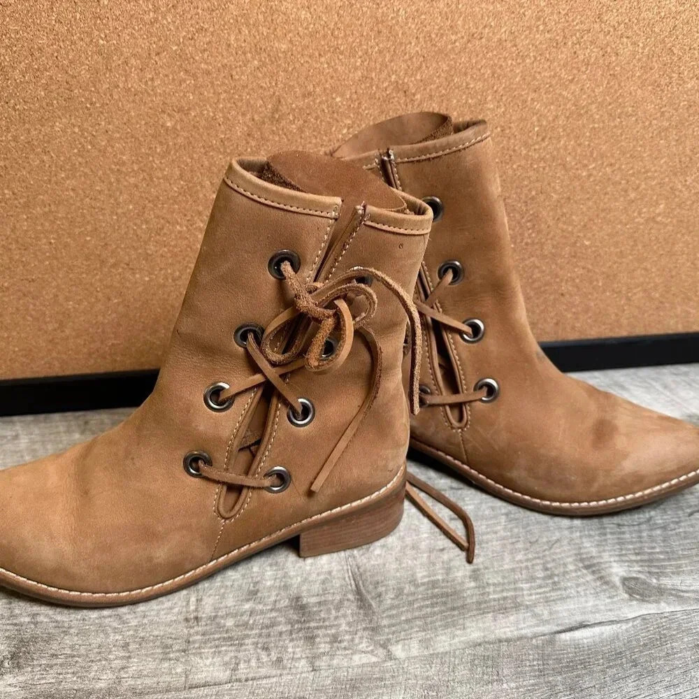 Matisse Proper Suede Lace Up Brown Tan Leather Bootie Size 6.5 Boho